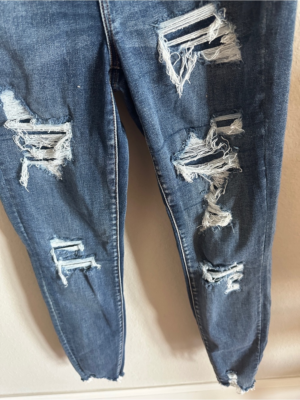 American Eagle AE Next Level Ripped High-Waisted Jegging - Picture 5 of 10